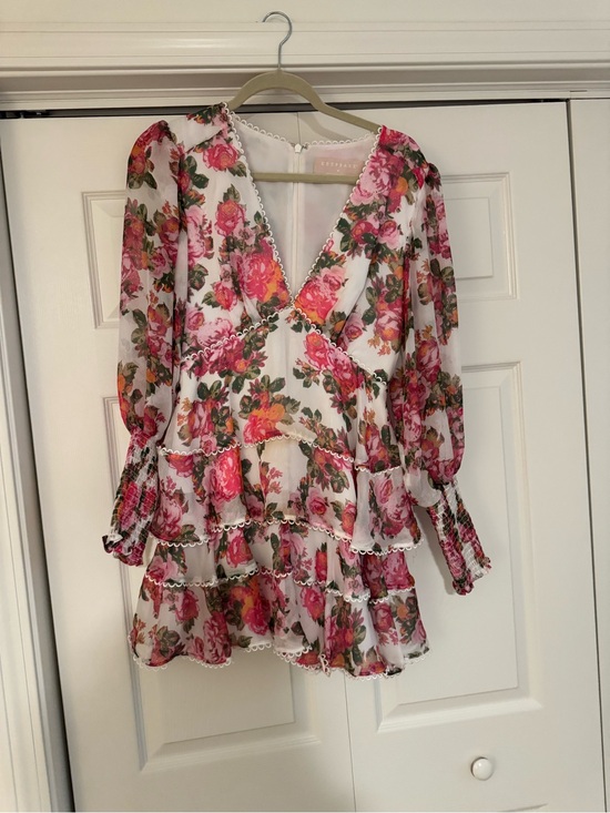 KEEPSAKE the Label Dresses & Skirts - KEEPSAKE the Label White Floral Tiered Mini Dress with Pink and Green Roses